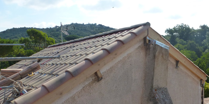 Réfection de toiture d’une maison de village sur Mougins -Alpes maritimes